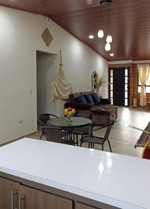 Chiquinquirá Hermosa Casa Campestre Moderna "Rancho La Marina" מראה חיצוני תמונה